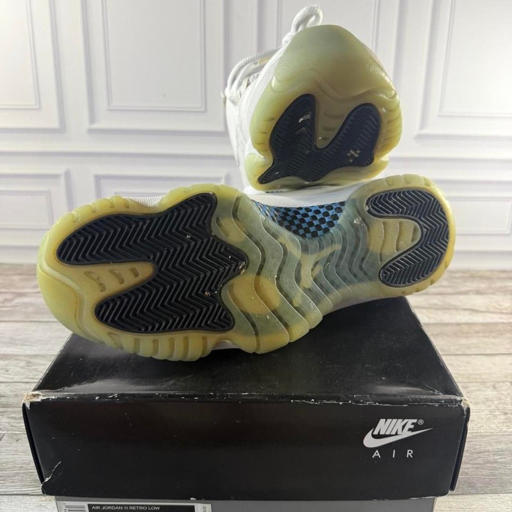 Air Jordan 11 Retro Low - white/legend blue sneakers - Picture 6 of 8